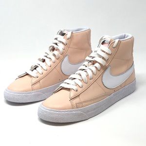 New Women’s Nike Blazer Mid size 6.5 Peach White